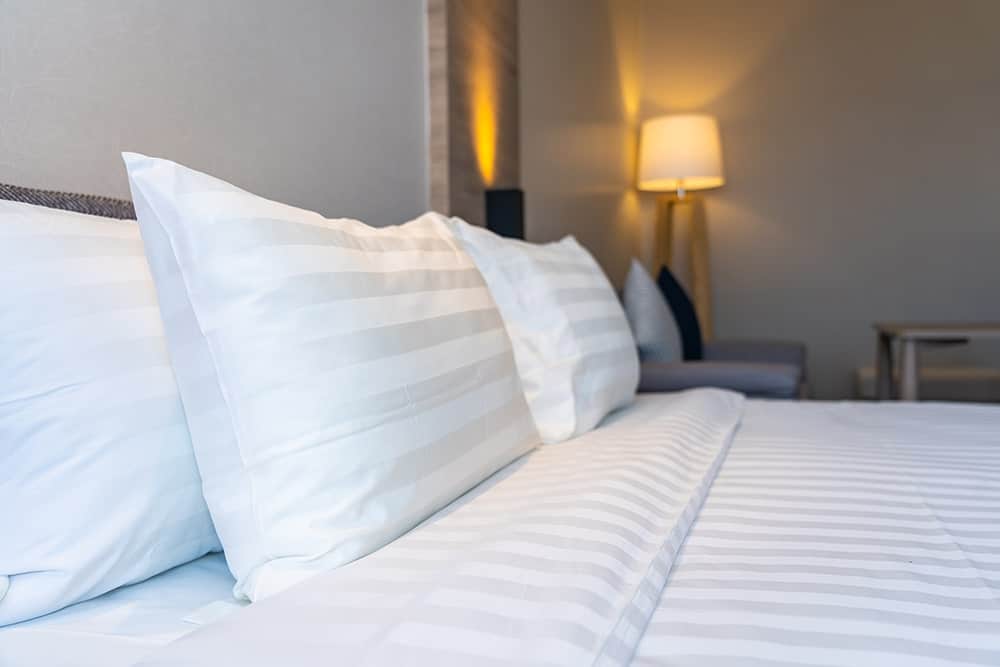 luxury hotel pillows