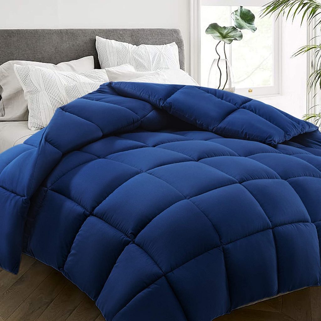 HYLEORY Dark Blue All Season Bed Comforter