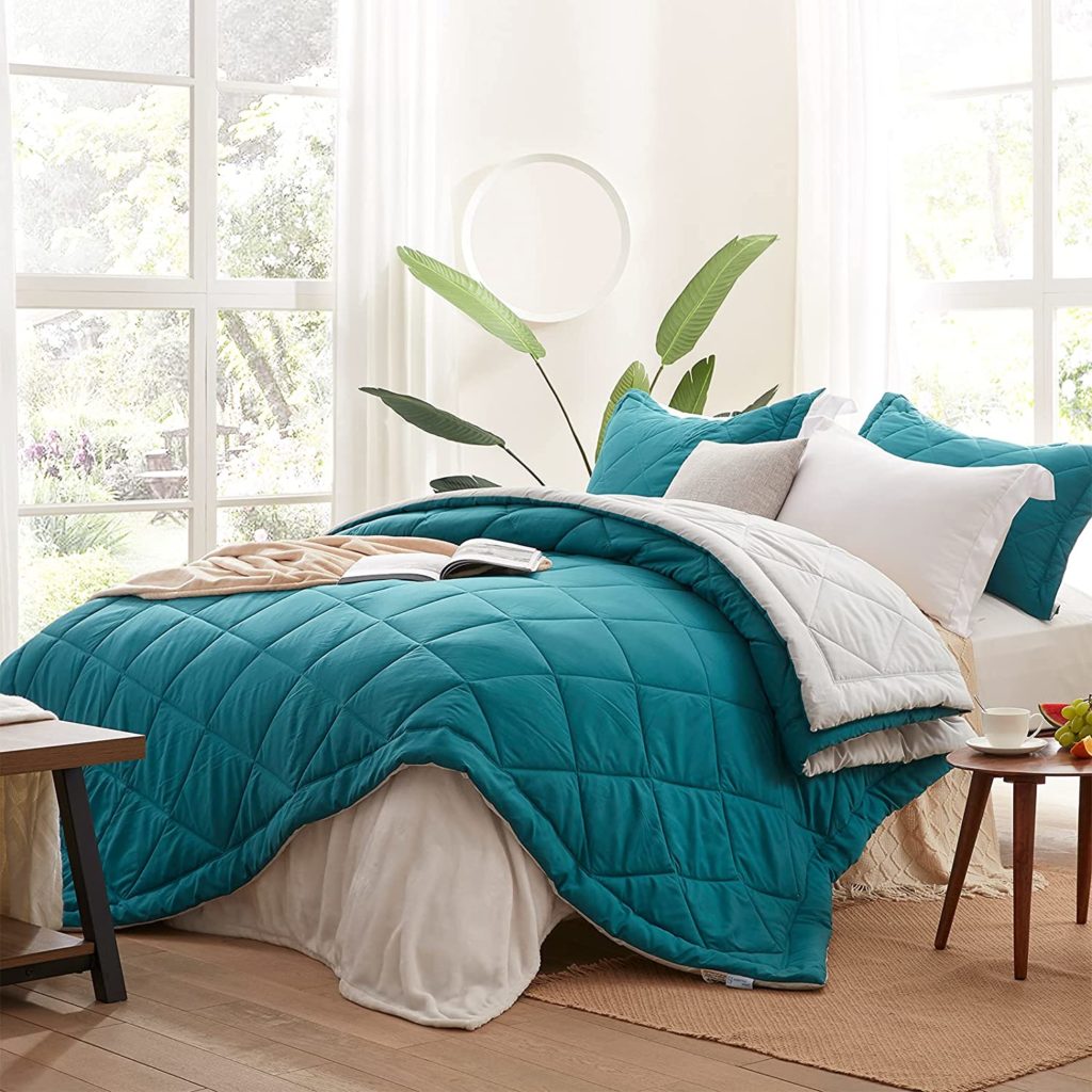 Bright Teal Reversible Adaptability SunStyle Comforter Set