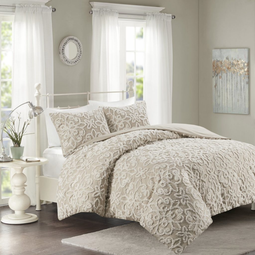 Taupe Patterned 3 Piece Duvet Cover Set on bed