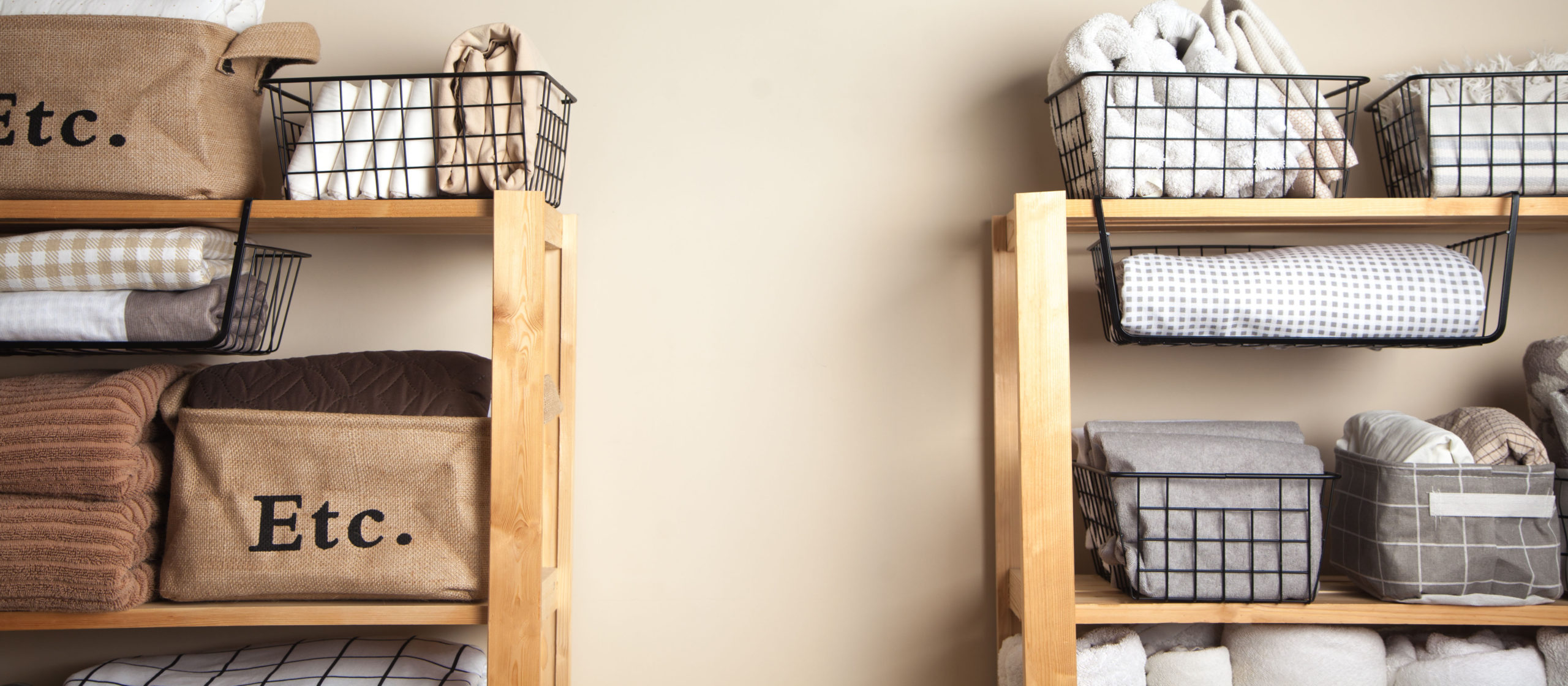 How You Can Store Blankets Without a Closet - Pillow Insider